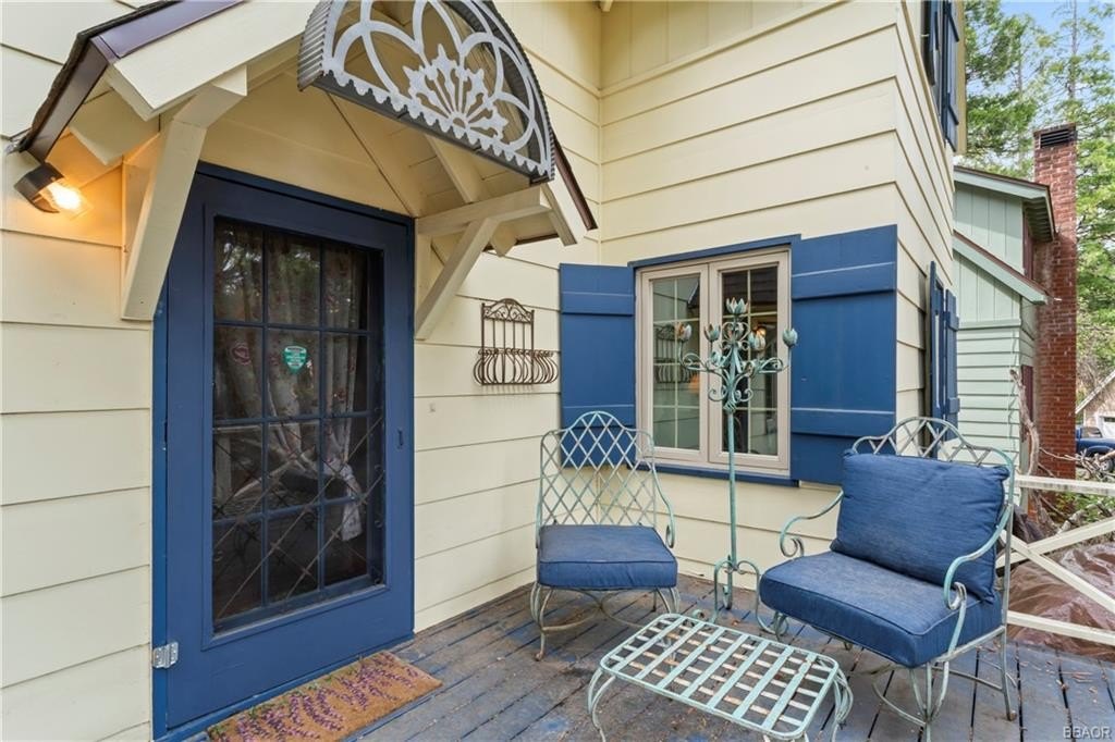 Lake Arrowhead, California, 92352, United States, 4 Bedrooms Bedrooms, ,2 BathroomsBathrooms,Residential,Forsale,1908060