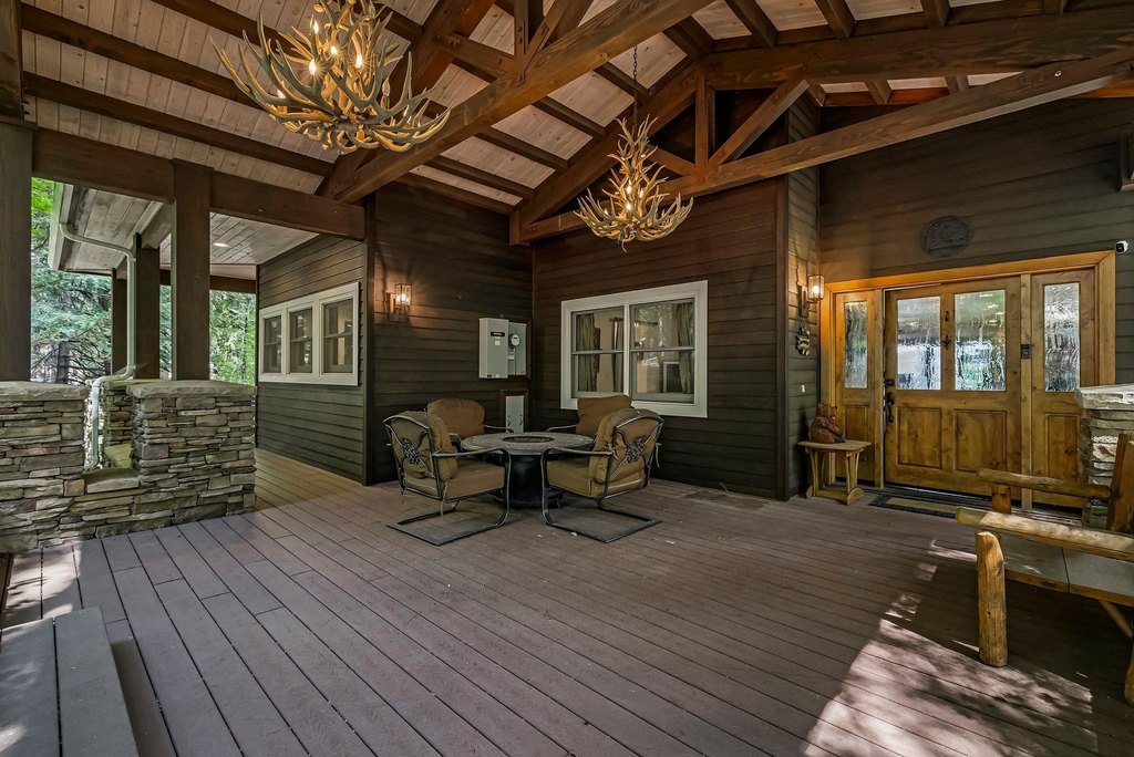 Lake Almanor, California, 96137, United States, 4 Bedrooms Bedrooms, ,3.5 BathroomsBathrooms,Residential,Forsale,1888837