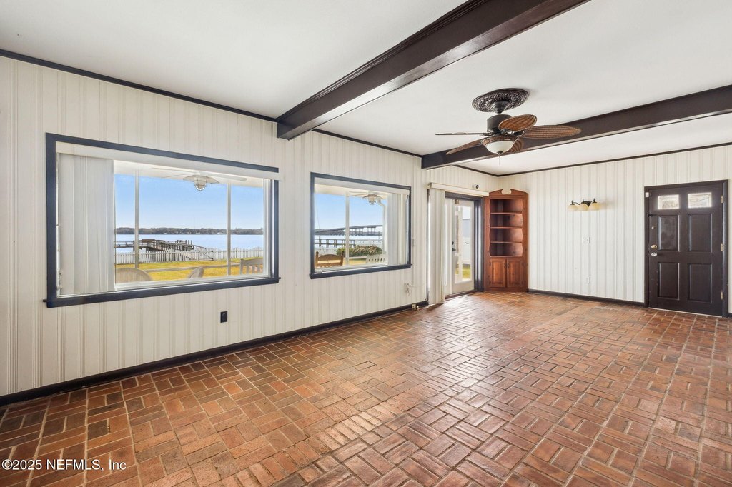 Palatka, Florida, 32177, United States, 3 Bedrooms Bedrooms, ,2.5 BathroomsBathrooms,Residential,Forsale,1942481