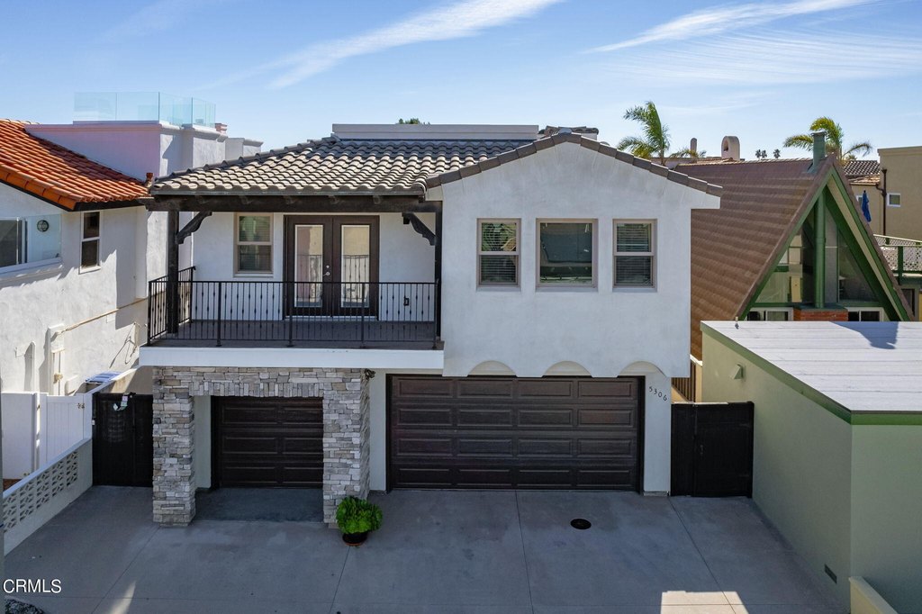 Oxnard, California, 93035, United States, 4 Bedrooms Bedrooms, ,4.5 BathroomsBathrooms,Residential,Forsale,1909544
