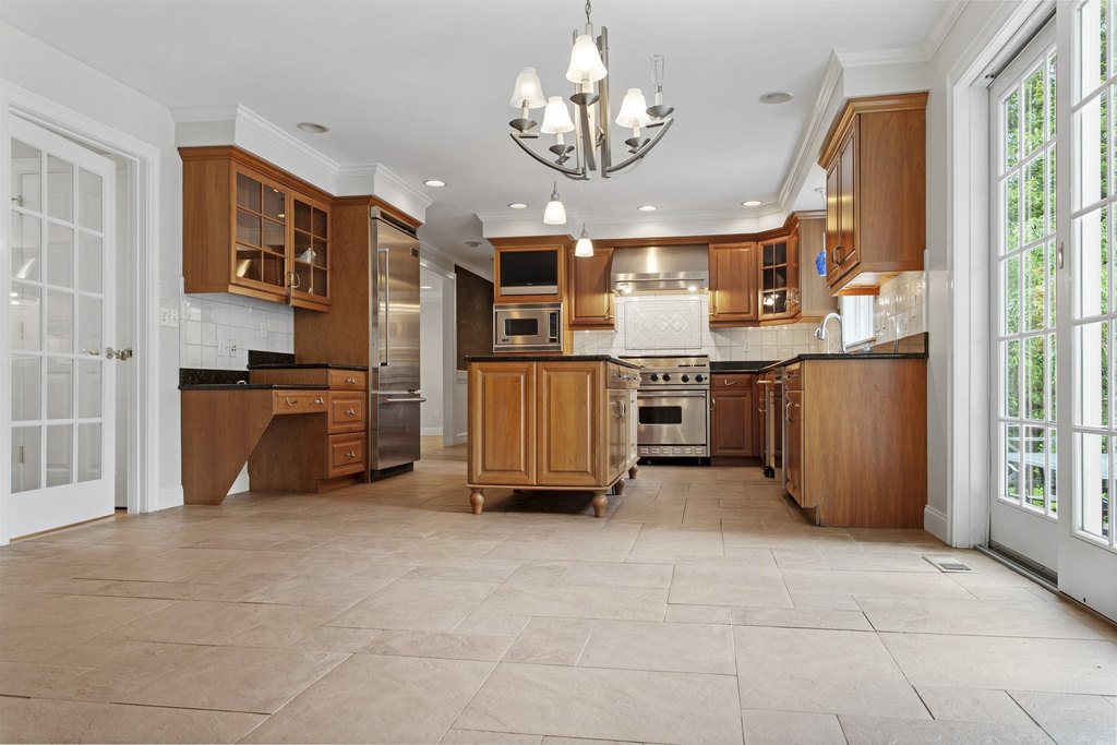 North Hampton, New Hampshire, 03862, United States, 4 Bedrooms Bedrooms, ,4.5 BathroomsBathrooms,Residential,Forsale,1933937