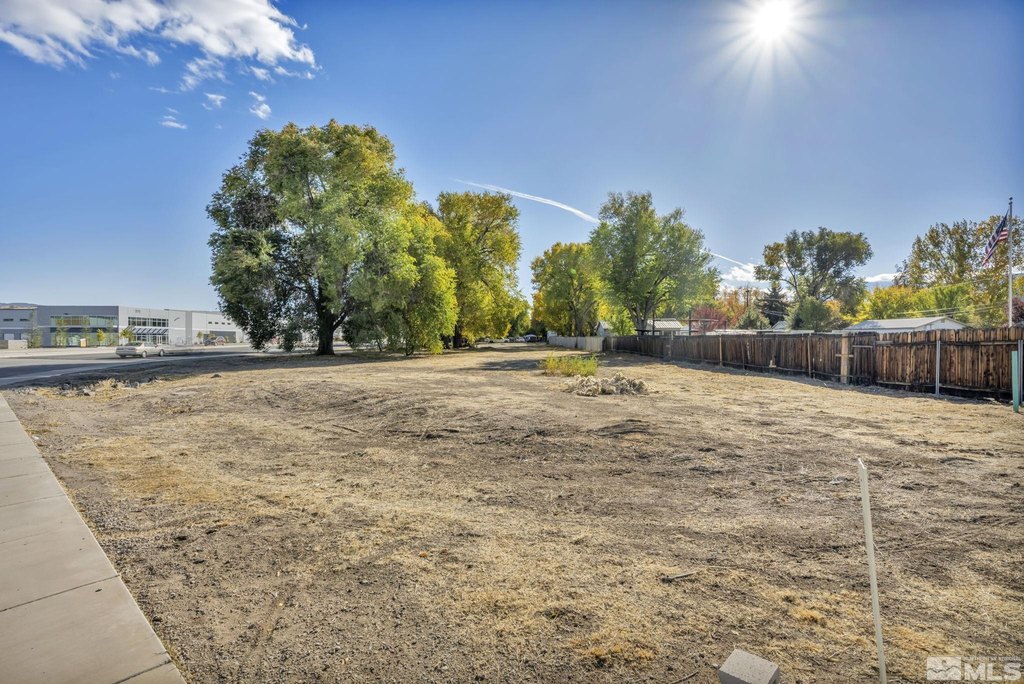 Reno, Nevada, 89502, United States, ,Land,Forsale,1910319