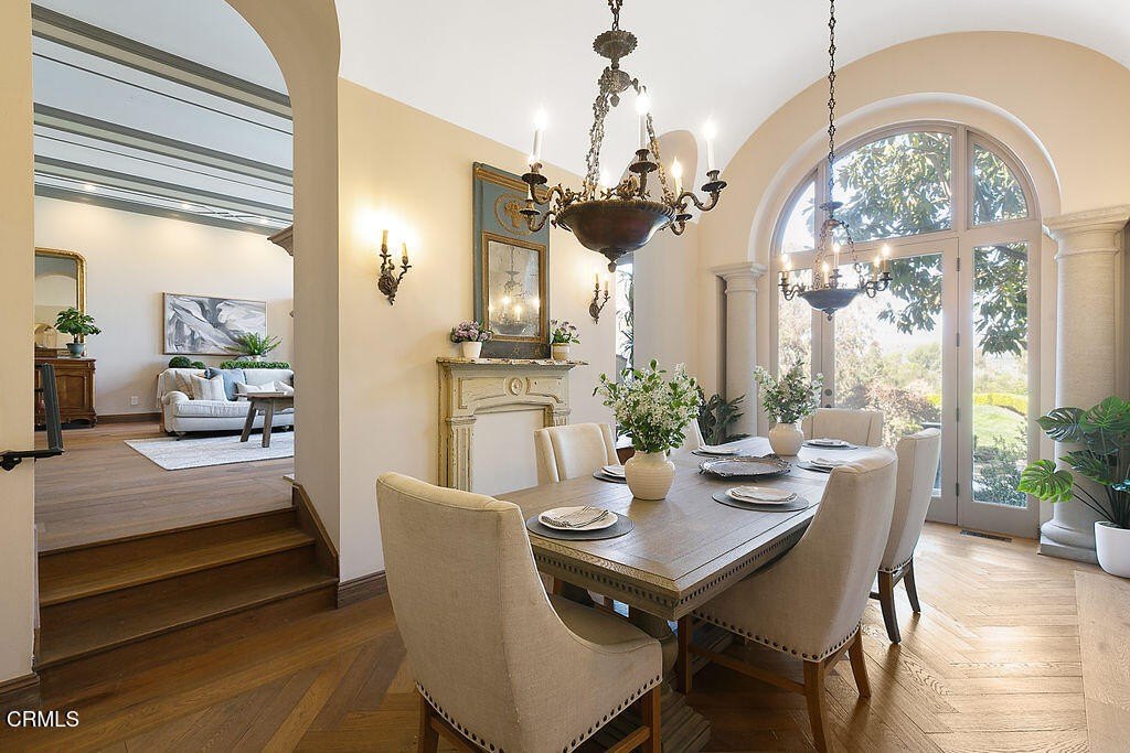 Camarillo, California, 93010, United States, 4 Bedrooms Bedrooms, ,6 BathroomsBathrooms,Residential,Forsale,1919117