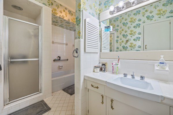 SPARTA, Tennessee, 38583, United States, 5 Bedrooms Bedrooms, ,2.5 BathroomsBathrooms,Residential,Forsale,1905427