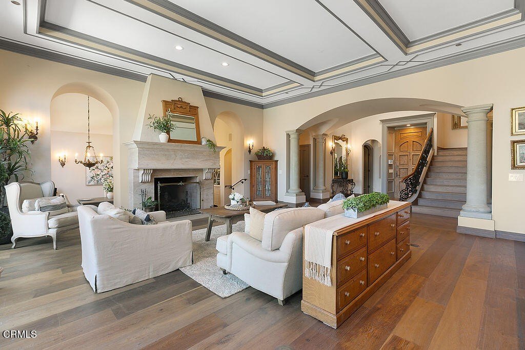 Camarillo, California, 93010, United States, 4 Bedrooms Bedrooms, ,6 BathroomsBathrooms,Residential,Forsale,1919117