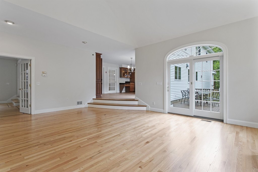 North Hampton, New Hampshire, 03862, United States, 4 Bedrooms Bedrooms, ,4.5 BathroomsBathrooms,Residential,Forsale,1933937