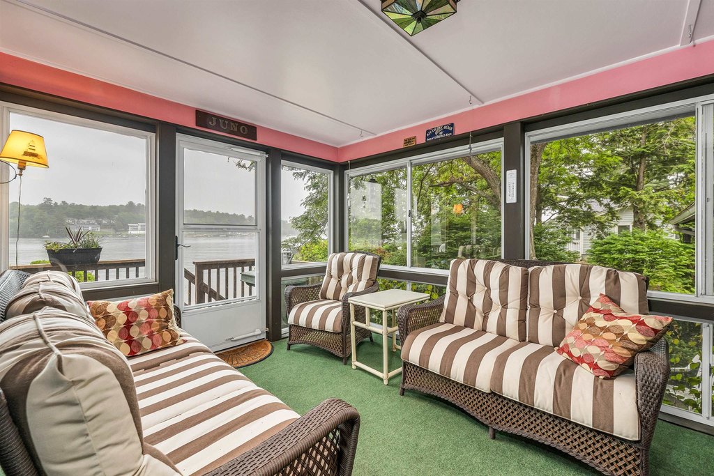 Laconia, New Hampshire, 03246, United States, 3 Bedrooms Bedrooms, ,1.5 BathroomsBathrooms,Residential,Forsale,1968465