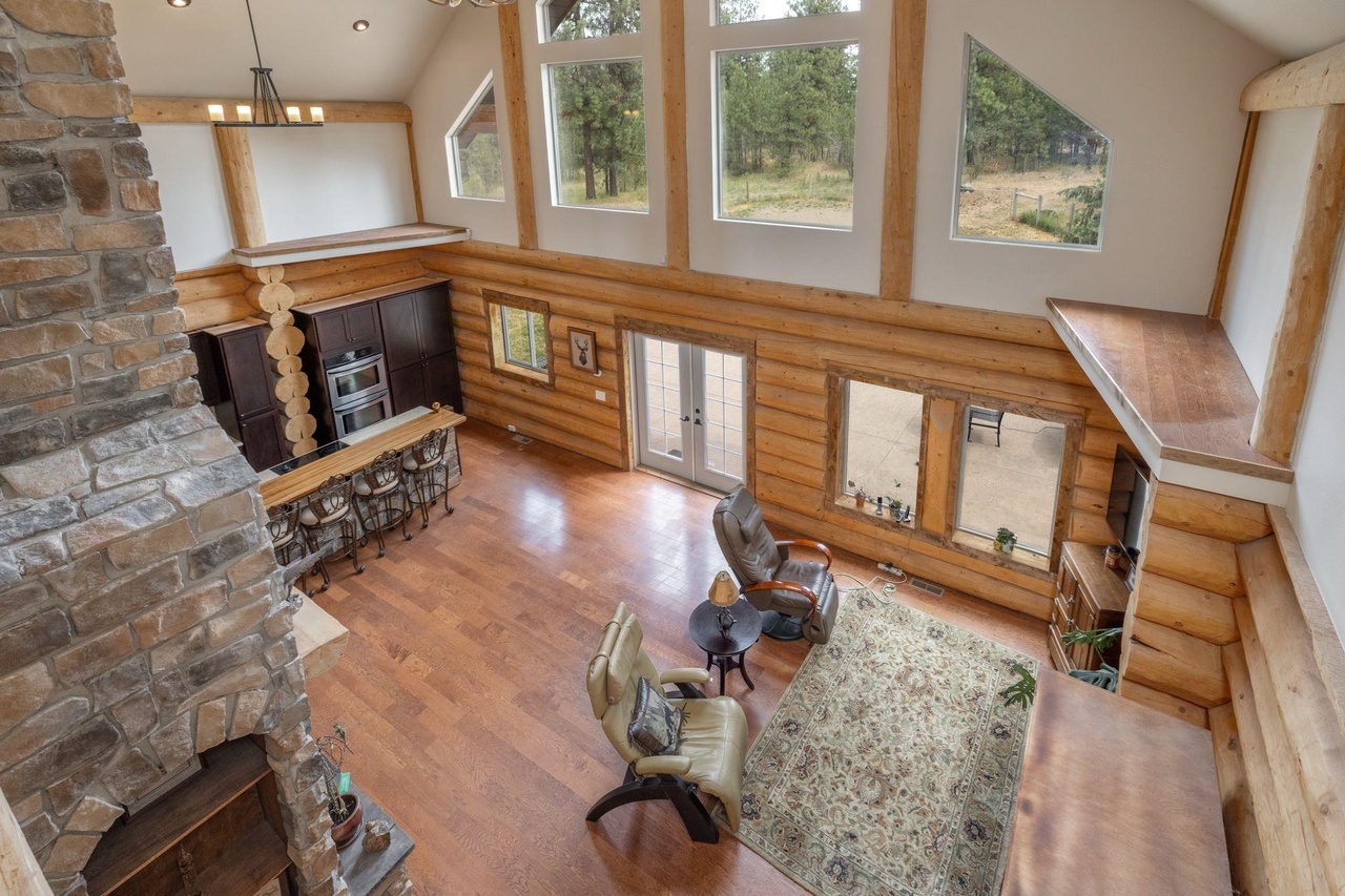 Nine Mile Falls, Washington, 99026, United States, 4 Bedrooms Bedrooms, ,3 BathroomsBathrooms,Residential,Forsale,1903077