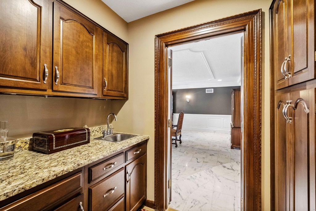 Morristown, Tennessee, 37814, United States, 4 Bedrooms Bedrooms, ,7.5 BathroomsBathrooms,Residential,Forsale,1894827