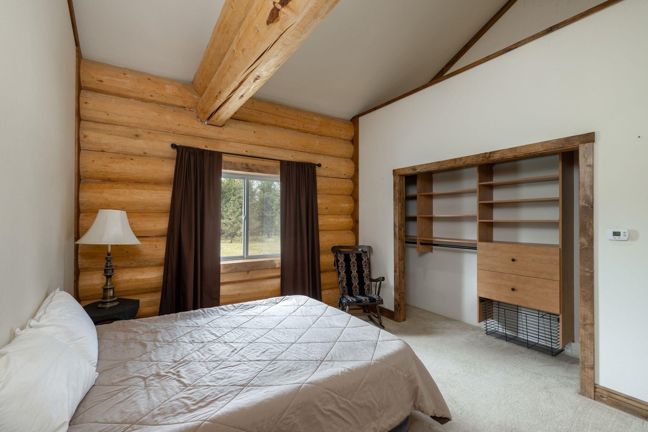 Nine Mile Falls, Washington, 99026, United States, 4 Bedrooms Bedrooms, ,3 BathroomsBathrooms,Residential,Forsale,1903077