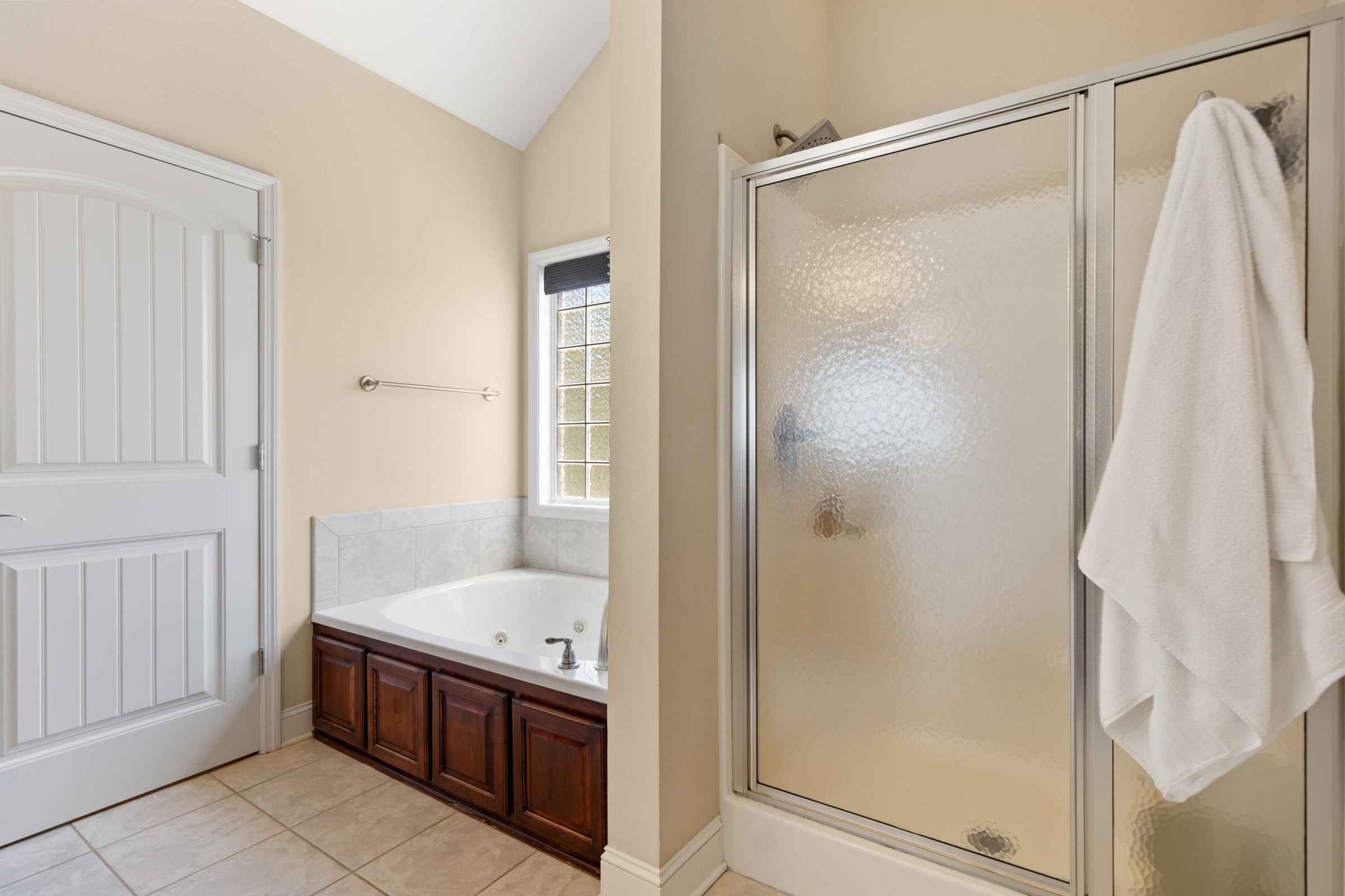 Soddy Daisy, Tennessee, 37379, United States, 3 Bedrooms Bedrooms, ,2 BathroomsBathrooms,Residential,Forsale,1894389