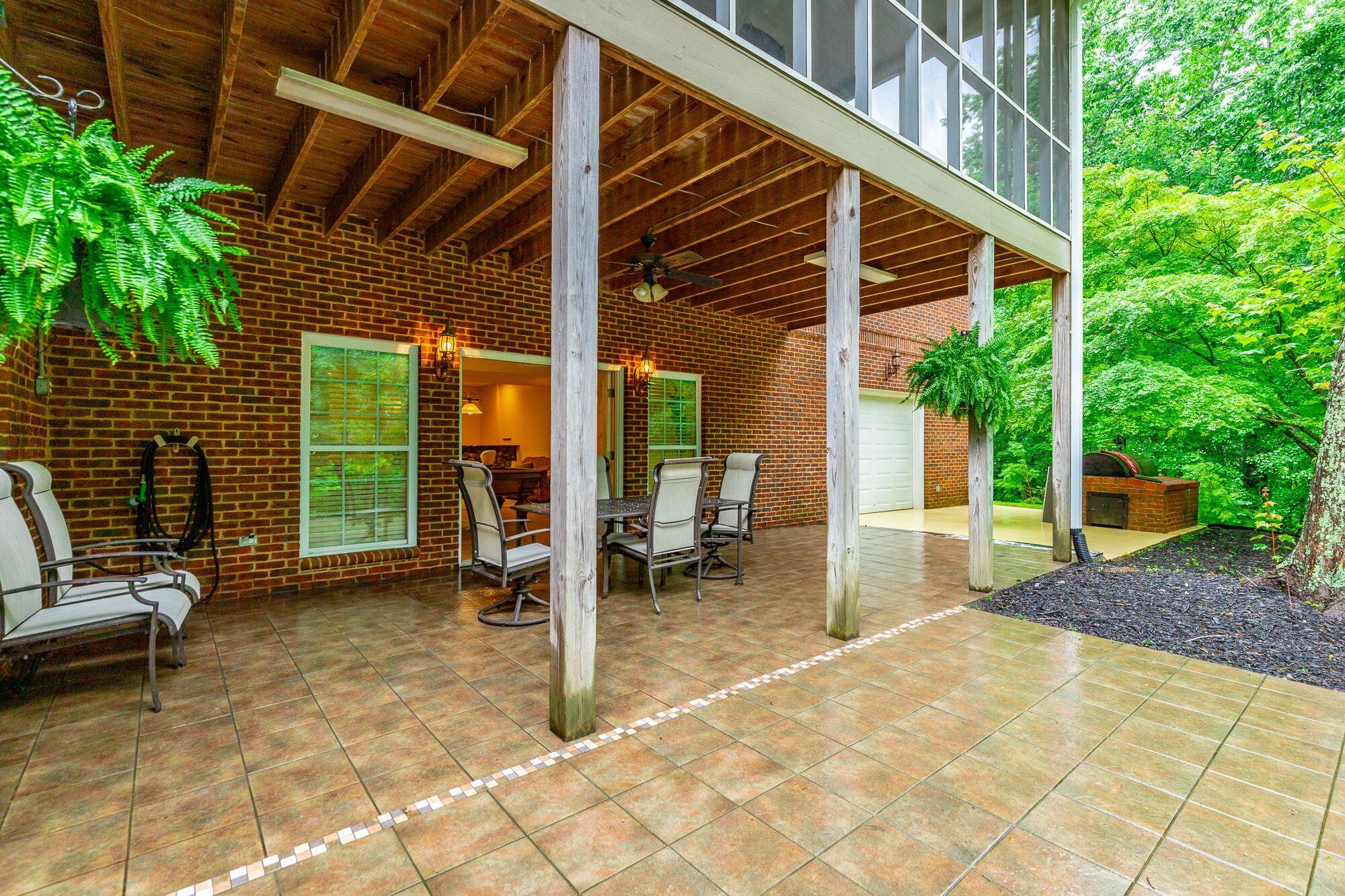 Ooltewah, Tennessee, 37363, United States, 5 Bedrooms Bedrooms, ,4 BathroomsBathrooms,Residential,Forsale,1894391