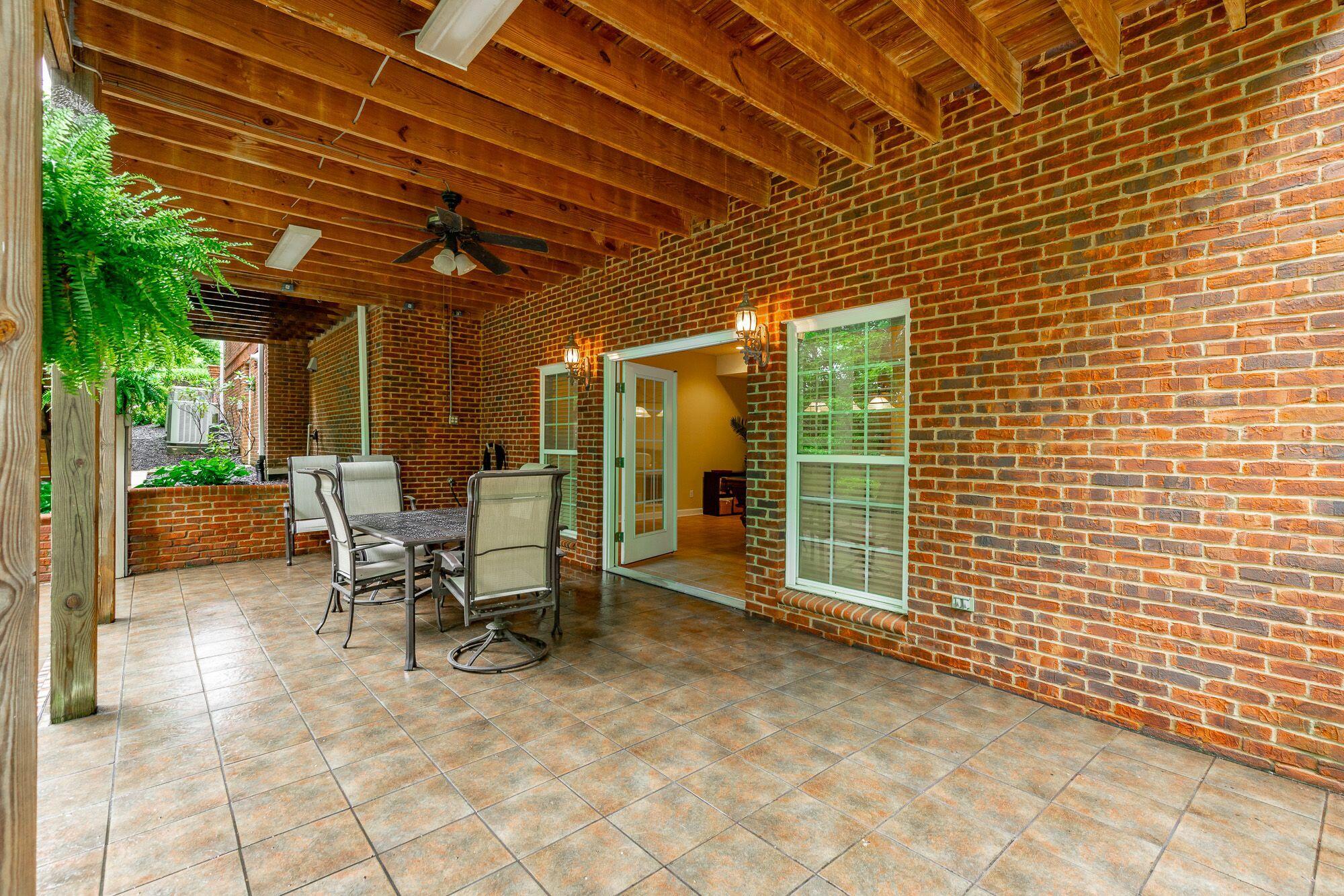 Ooltewah, Tennessee, 37363, United States, 5 Bedrooms Bedrooms, ,4 BathroomsBathrooms,Residential,Forsale,1894391