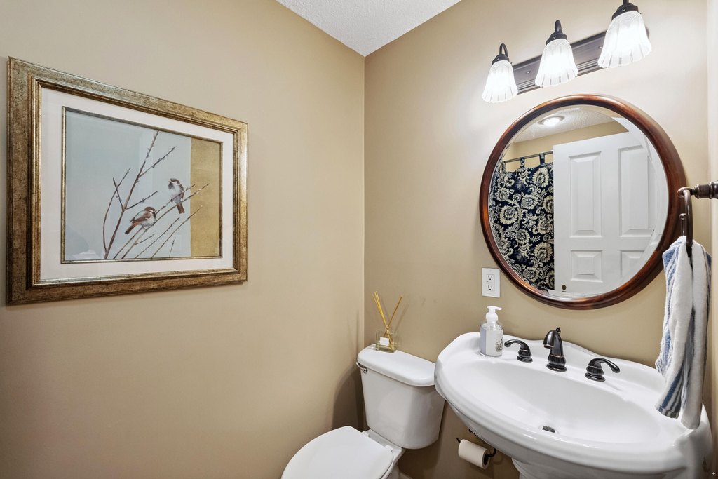 Morristown, Tennessee, 37814, United States, 4 Bedrooms Bedrooms, ,7.5 BathroomsBathrooms,Residential,Forsale,1894827