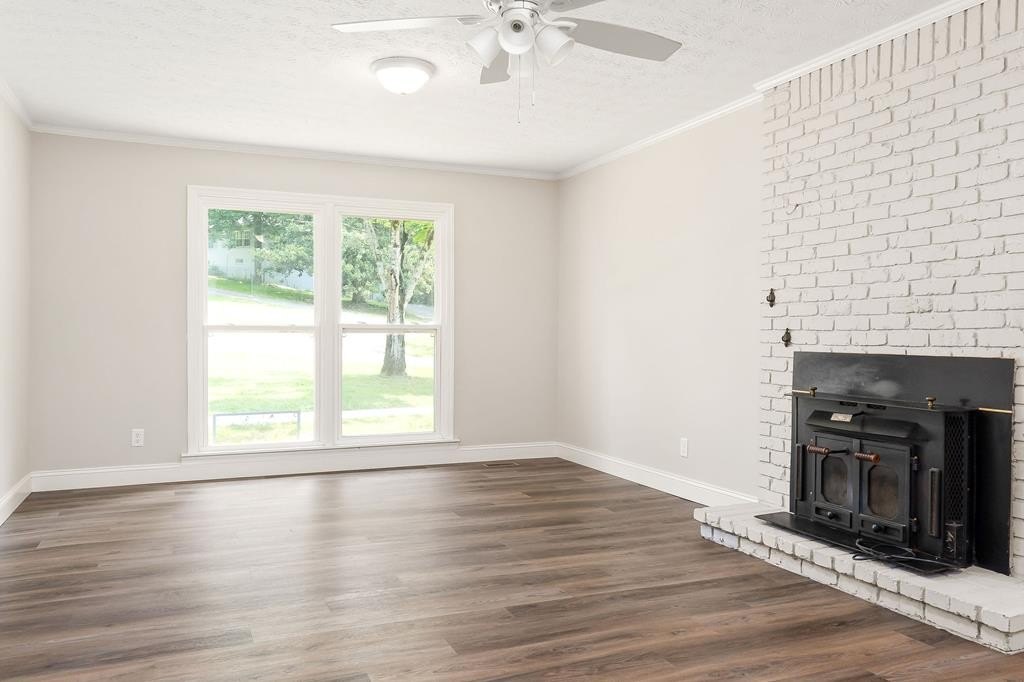 COOKEVILLE, Tennessee, 38506, United States, 4 Bedrooms Bedrooms, ,4 BathroomsBathrooms,Residential,Forsale,1905417