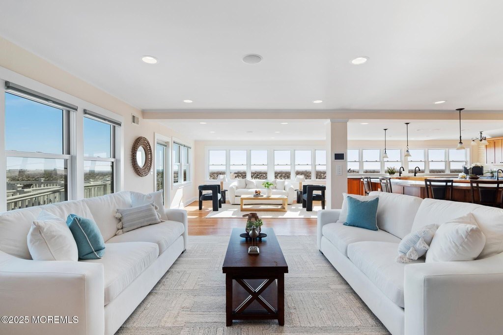 Bay Head, New Jersey, 08742, United States, 8 Bedrooms Bedrooms, ,6 BathroomsBathrooms,Residential,Forsale,1884429