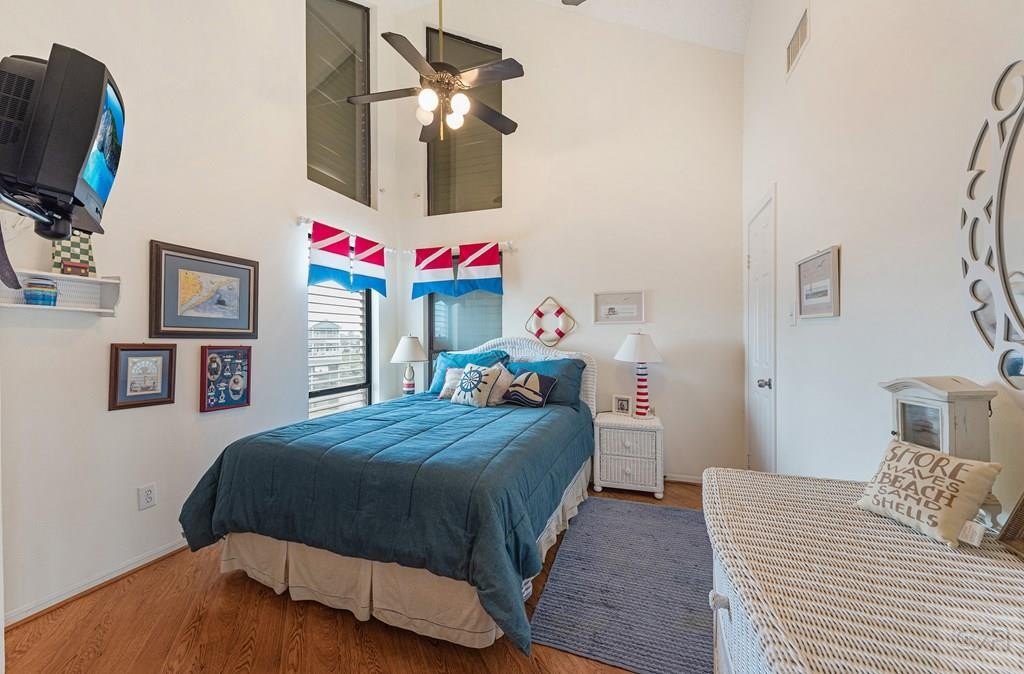 Tiki Island, Texas, 77554, United States, 4 Bedrooms Bedrooms, ,2.5 BathroomsBathrooms,Residential,Forsale,1909980