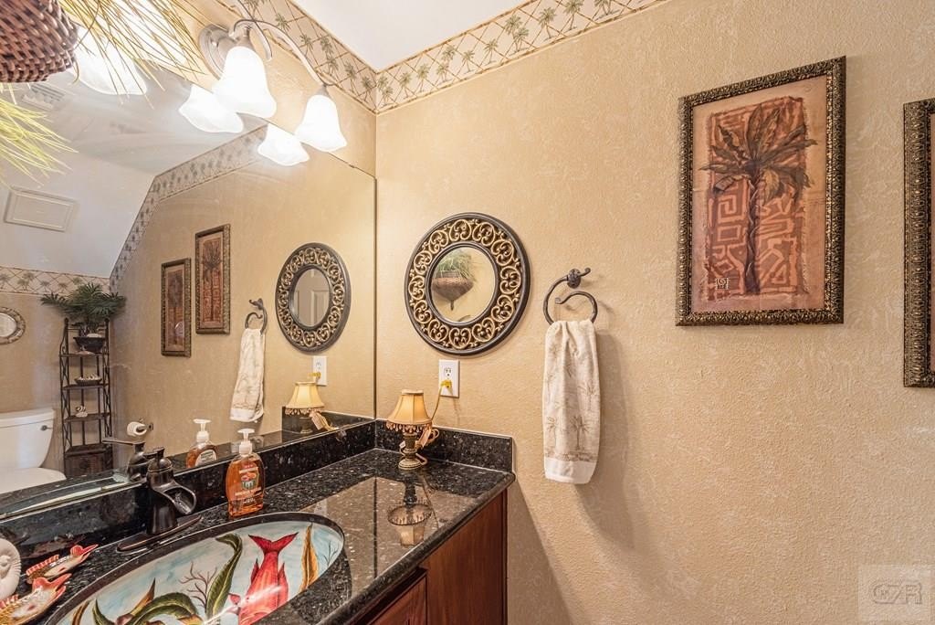 Tiki Island, Texas, 77554, United States, 4 Bedrooms Bedrooms, ,2.5 BathroomsBathrooms,Residential,Forsale,1909980