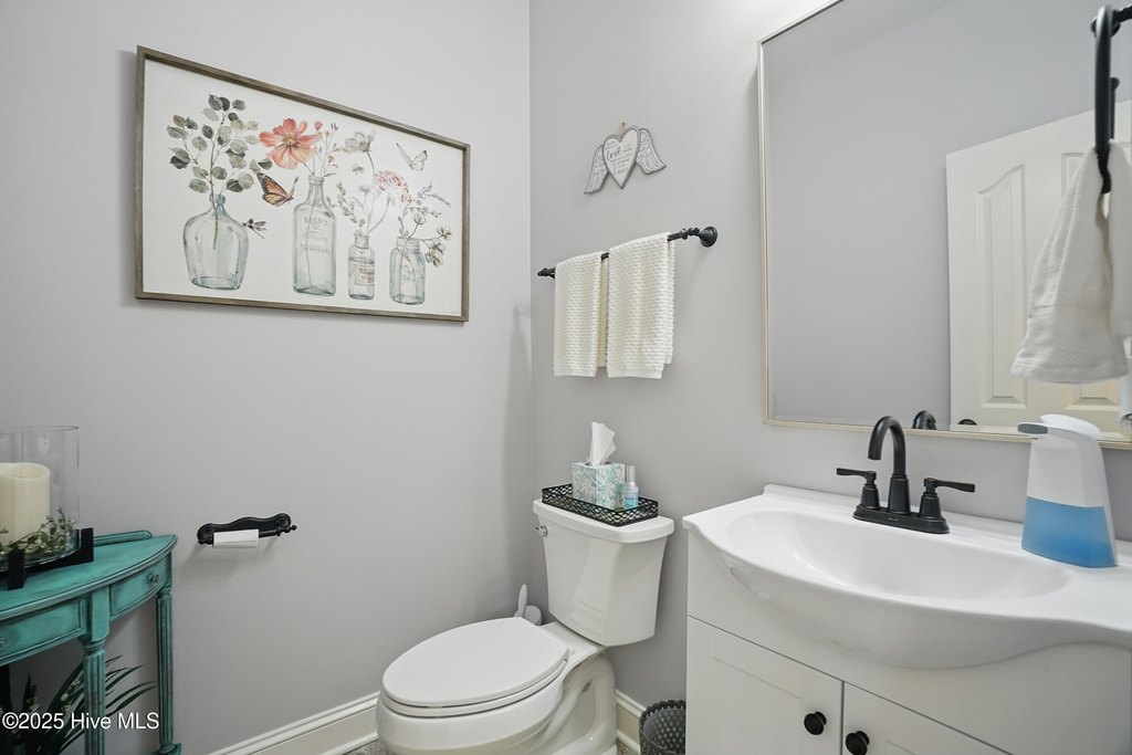 Aydlett, North Carolina, 27916, United States, 4 Bedrooms Bedrooms, ,3.5 BathroomsBathrooms,Residential,Forsale,1914391