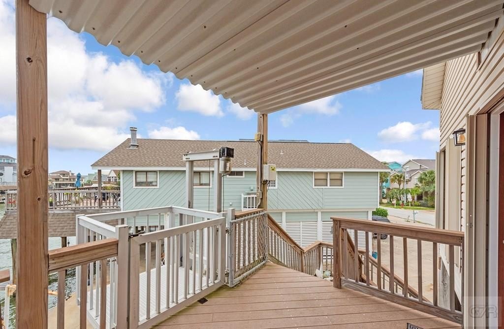Tiki Island, Texas, 77554, United States, 4 Bedrooms Bedrooms, ,2.5 BathroomsBathrooms,Residential,Forsale,1909980