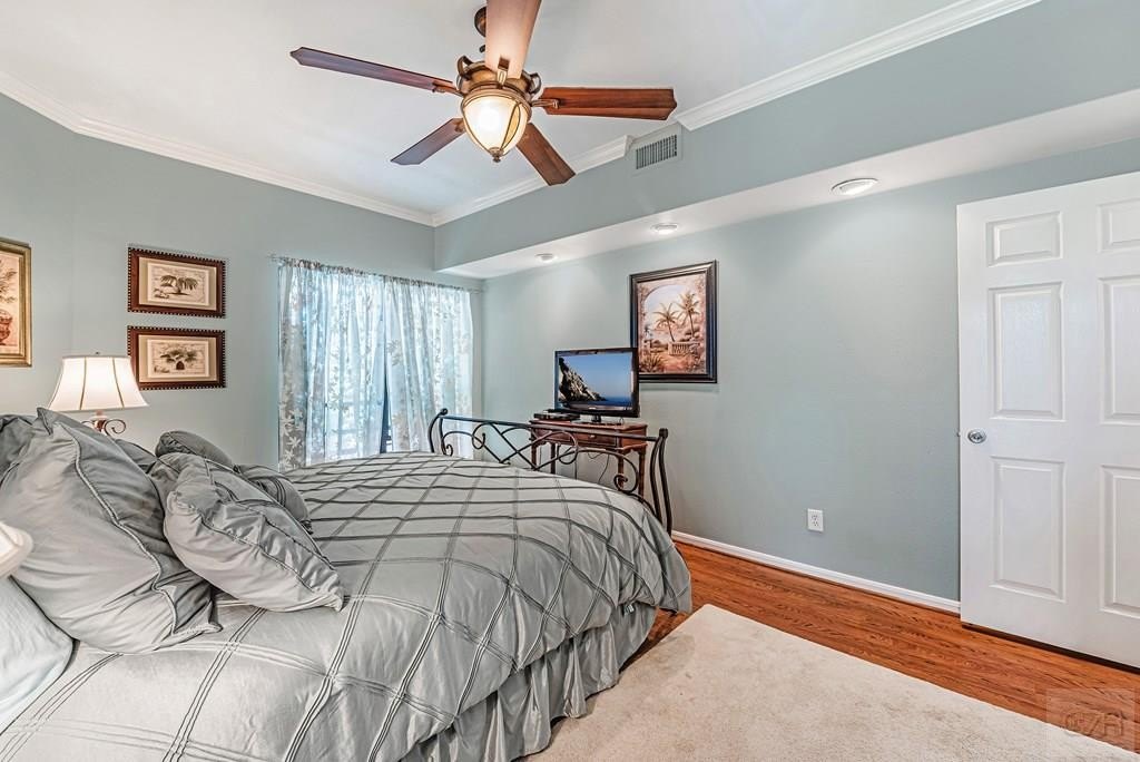 Tiki Island, Texas, 77554, United States, 4 Bedrooms Bedrooms, ,2.5 BathroomsBathrooms,Residential,Forsale,1909980