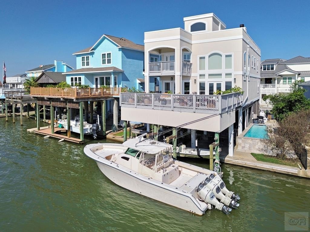 Tiki Island, Texas, 77554, United States, 4 Bedrooms Bedrooms, ,4 BathroomsBathrooms,Residential,Forsale,1953098