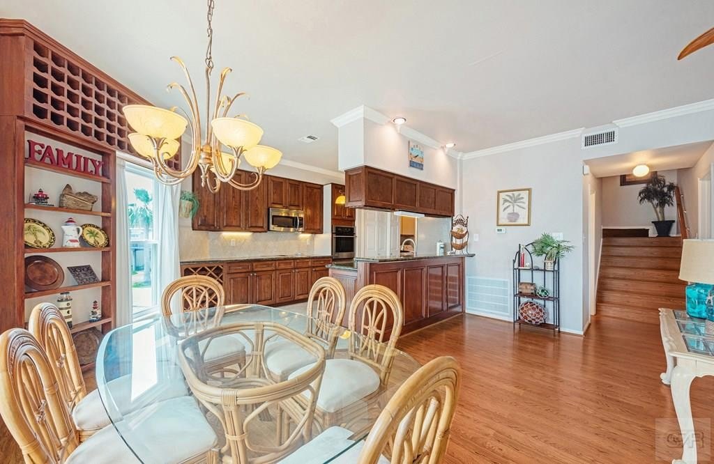 Tiki Island, Texas, 77554, United States, 4 Bedrooms Bedrooms, ,2.5 BathroomsBathrooms,Residential,Forsale,1909980