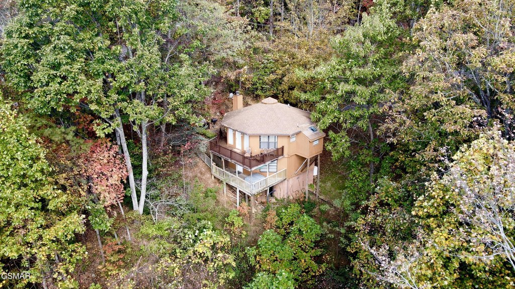 Gatlinburg, Tennessee, 37738, United States, 2 Bedrooms Bedrooms, ,3 BathroomsBathrooms,Residential,Forsale,1893779