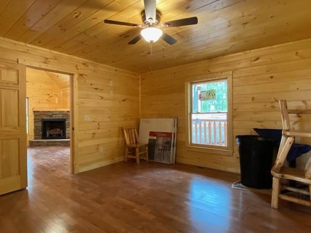 Sevierville, Tennessee, 37876, United States, 2 Bedrooms Bedrooms, ,2 BathroomsBathrooms,Residential,Forsale,1893695