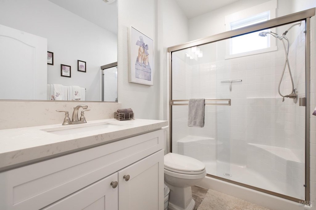 Geyserville, California, 95441, United States, 3 Bedrooms Bedrooms, ,3.5 BathroomsBathrooms,Residential,Forsale,1918899