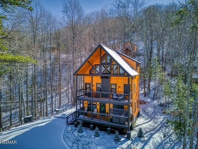 Sevierville, Tennessee, 37876, United States, 2 Bedrooms Bedrooms, ,2.5 BathroomsBathrooms,Residential,Forsale,1893694