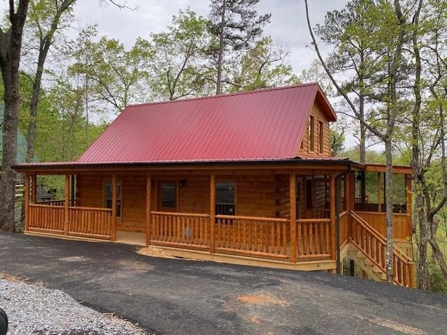 Sevierville, Tennessee, 37876, United States, 2 Bedrooms Bedrooms, ,2 BathroomsBathrooms,Residential,Forsale,1893695