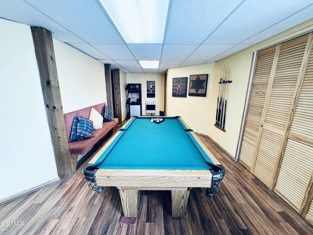 Gatlinburg, Tennessee, 37738, United States, 2 Bedrooms Bedrooms, ,3 BathroomsBathrooms,Residential,Forsale,1893779
