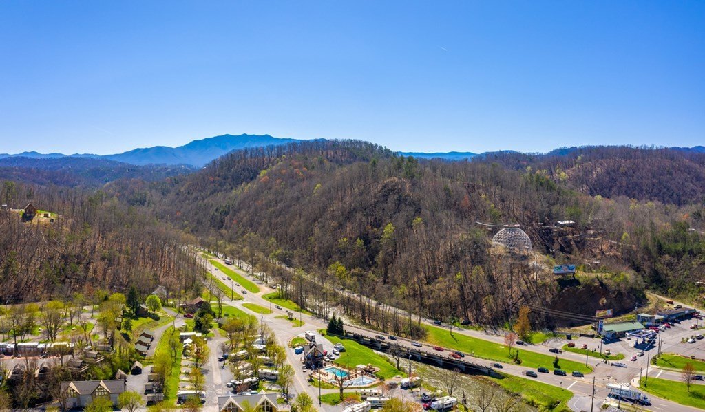 Pigeon Forge, Tennessee, 37863, United States, ,Commercial,Forsale,1893778