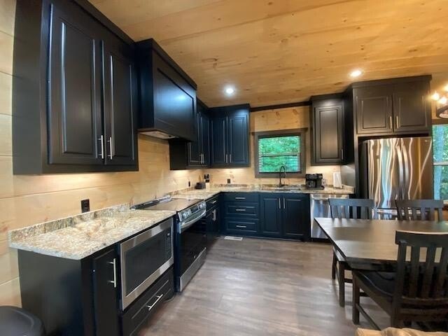 Sevierville, Tennessee, 37876, United States, 2 Bedrooms Bedrooms, ,2.5 BathroomsBathrooms,Residential,Forsale,1893694