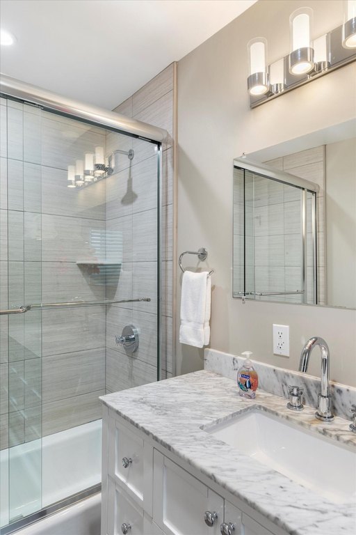 Key West, Florida, 33040, United States, 6 Bedrooms Bedrooms, ,6.5 BathroomsBathrooms,Residential,Forsale,1971989