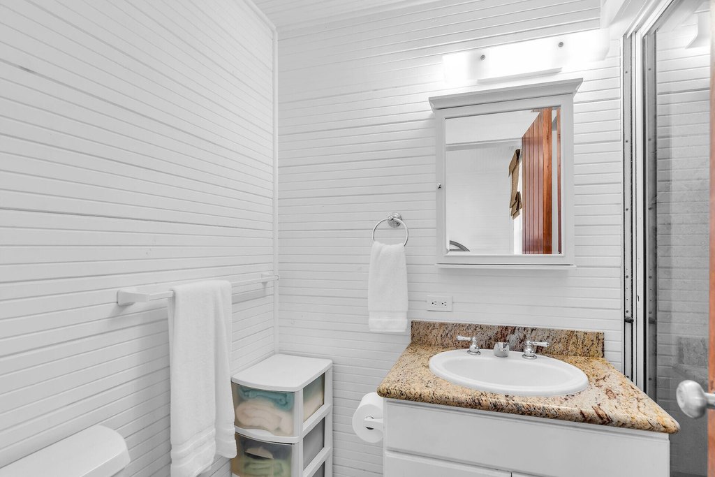 Plantation Key, Florida, 33070, United States, 3 Bedrooms Bedrooms, ,3 BathroomsBathrooms,Residential,Forsale,1944348