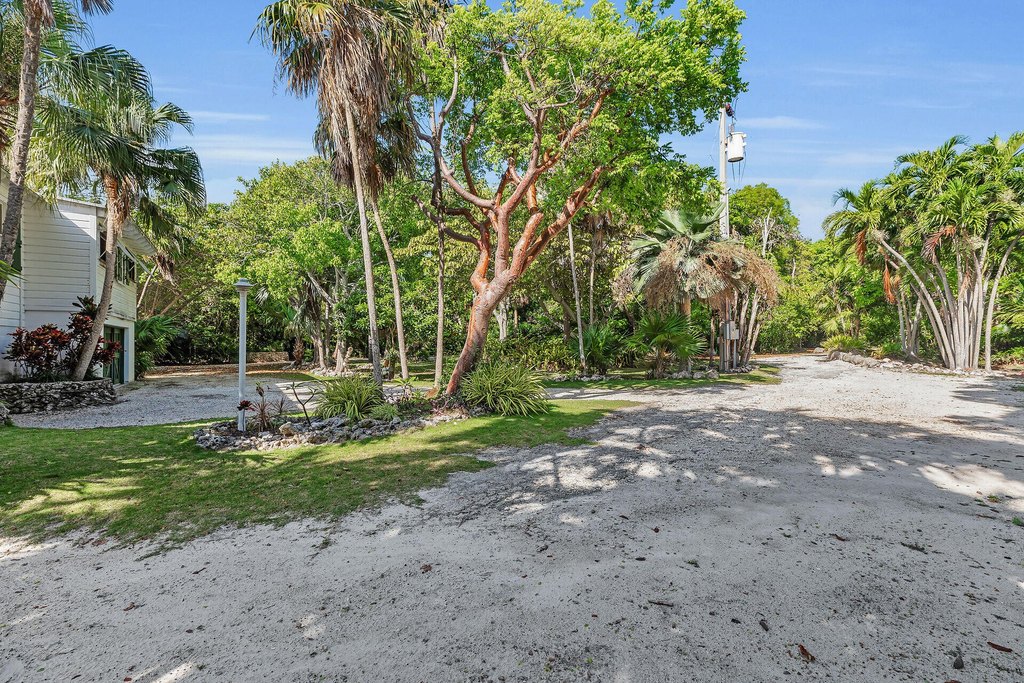 Plantation Key, Florida, 33070, United States, 3 Bedrooms Bedrooms, ,3 BathroomsBathrooms,Residential,Forsale,1944348