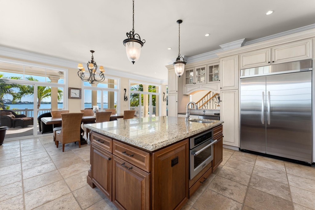 Shark Key, Florida, 33040, United States, 5 Bedrooms Bedrooms, ,4 BathroomsBathrooms,Residential,Forsale,1944372