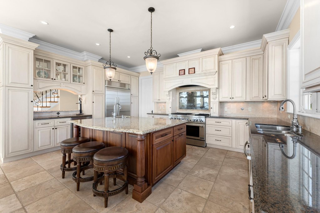 Shark Key, Florida, 33040, United States, 5 Bedrooms Bedrooms, ,4 BathroomsBathrooms,Residential,Forsale,1944372