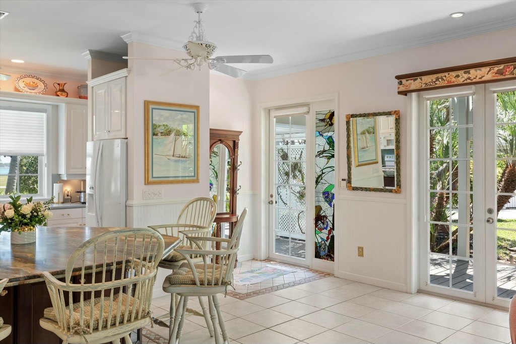 Key West, Florida, 33040, United States, 2 Bedrooms Bedrooms, ,2.5 BathroomsBathrooms,Residential,Forsale,1944398