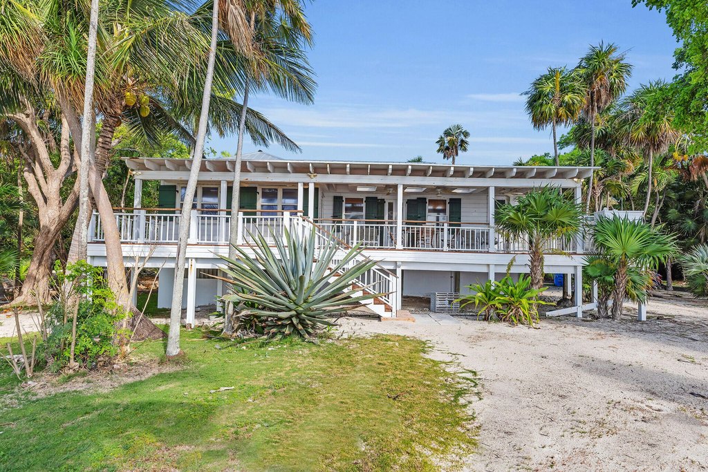 Plantation Key, Florida, 33070, United States, 3 Bedrooms Bedrooms, ,3 BathroomsBathrooms,Residential,Forsale,1944348