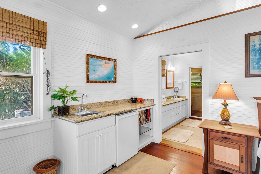 Plantation Key, Florida, 33070, United States, 3 Bedrooms Bedrooms, ,3 BathroomsBathrooms,Residential,Forsale,1944348