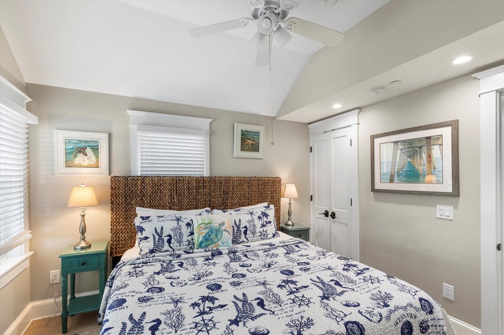 Key West, Florida, 33040, United States, 6 Bedrooms Bedrooms, ,6.5 BathroomsBathrooms,Residential,Forsale,1971989