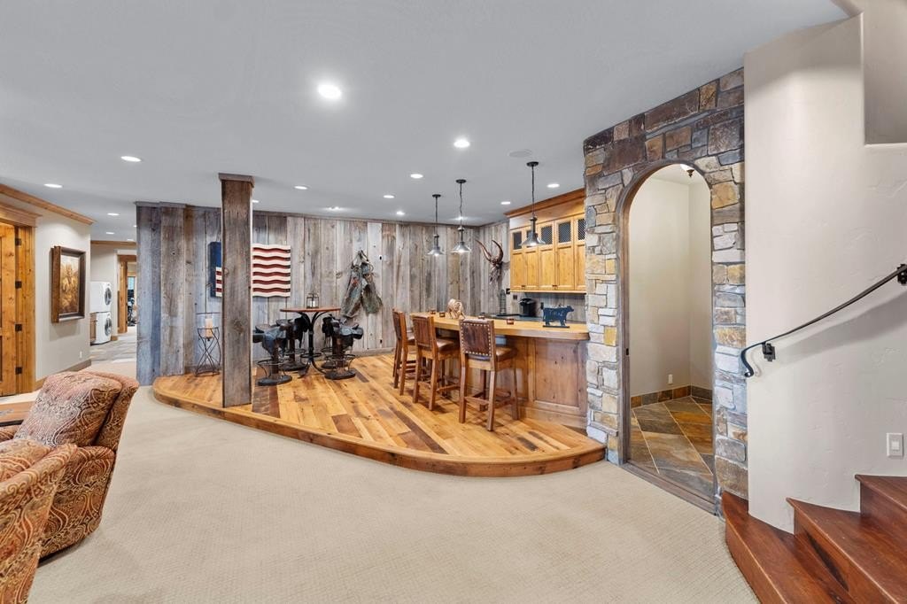Donnelly, Idaho, 83615, United States, 5 Bedrooms Bedrooms, ,7 BathroomsBathrooms,Residential,Forsale,1889370
