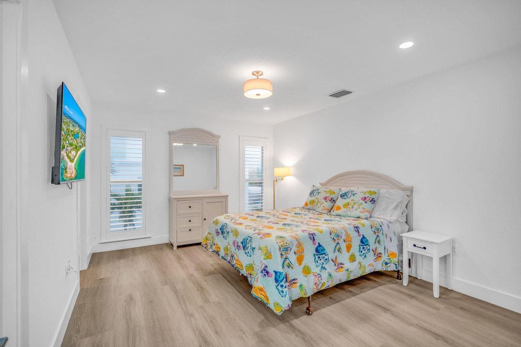 Marathon, Florida, 33050, United States, 4 Bedrooms Bedrooms, ,4 BathroomsBathrooms,Residential,Forsale,2004357