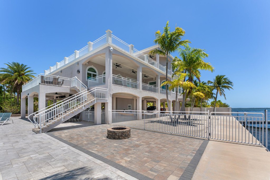 Big Pine Key, Florida, 33043, United States, 3 Bedrooms Bedrooms, ,3 BathroomsBathrooms,Residential,Forsale,1971906