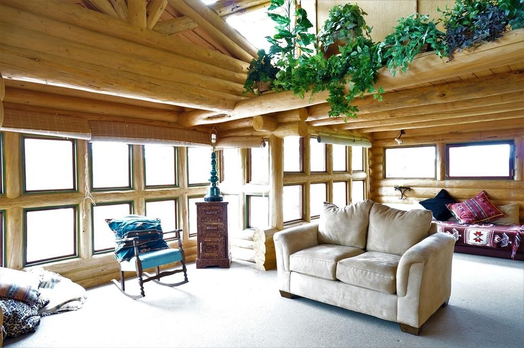 New Meadows, Idaho, 83654, United States, 2 Bedrooms Bedrooms, ,2 BathroomsBathrooms,Residential,Forsale,1889391
