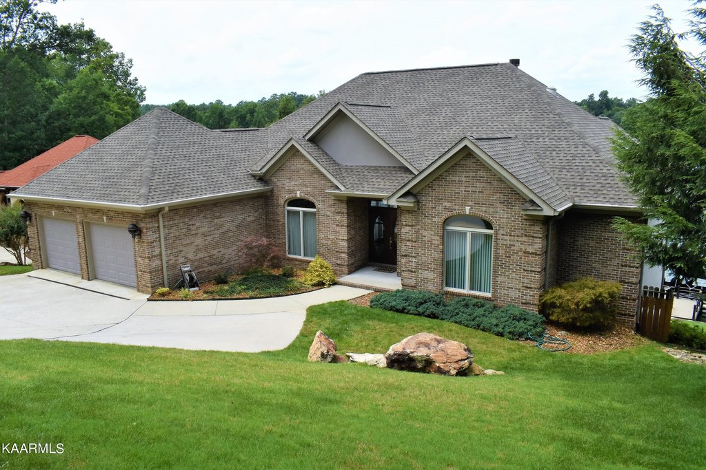 Fairfield Glade, Tennessee, 38558, United States, 3 Bedrooms Bedrooms, ,3.5 BathroomsBathrooms,Residential,Forsale,1907873