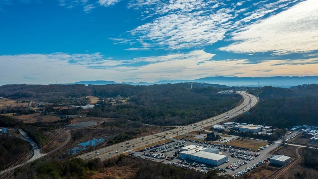 Sevierville, Tennessee, 37764, United States, ,Commercial,Forsale,1893795